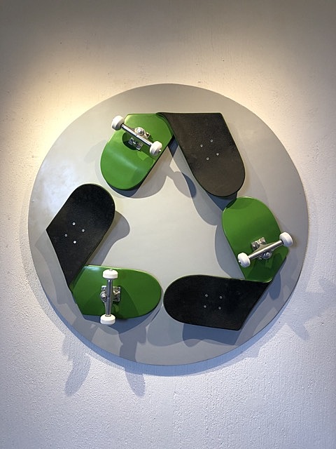 Reskatable. 105 x 20 cm, Resin, 2019