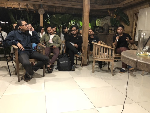 Diskusi